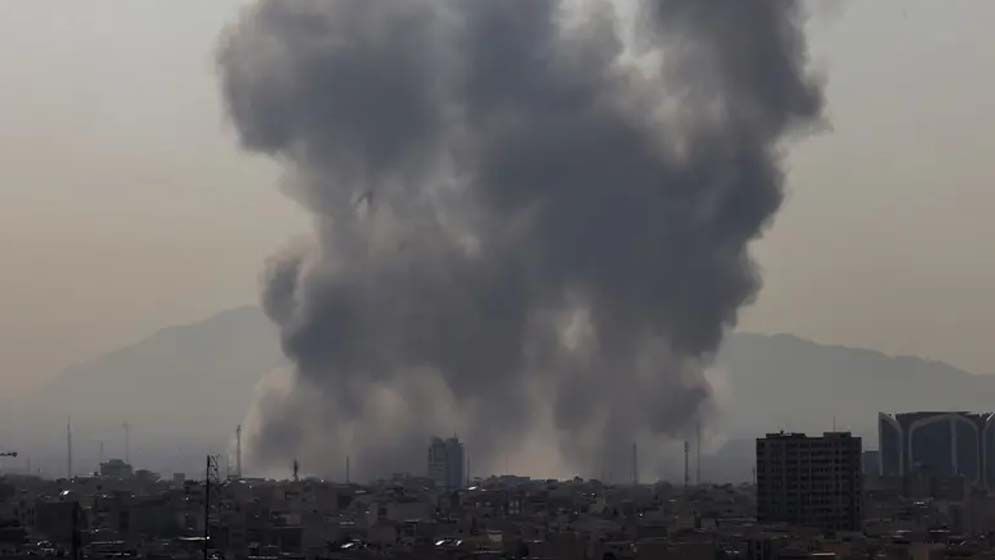 ইরানে নিহত বেড়ে ৭৩